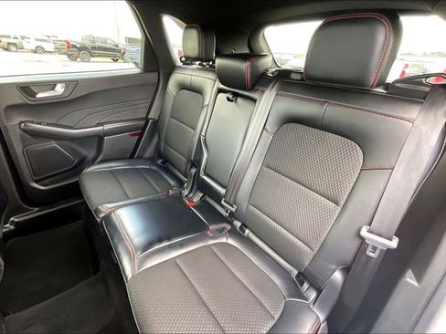 Used 2025 Ford Escape ST-Line FWD image 19
