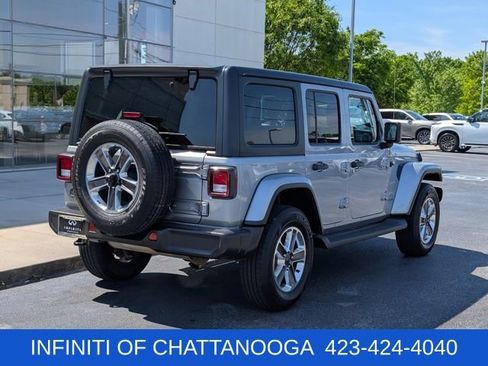 Used 2021 Jeep Wrangler Unlimited Sahara AWD/4WD image 7