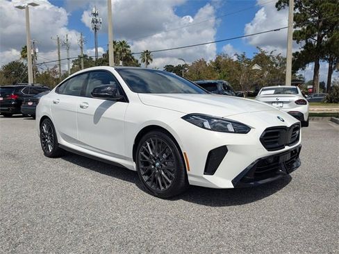 New 2026 BMW M235i xDrive w/ M Performance Package image 3