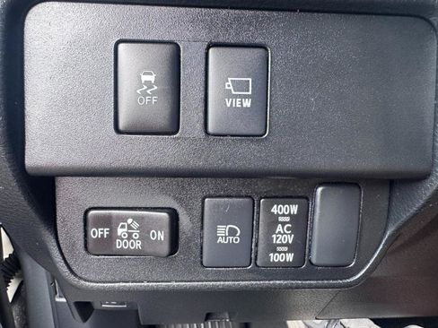 Used 2023 Toyota Tacoma TRD Sport w/ Advanced Technology Package AWD/4WD image 11