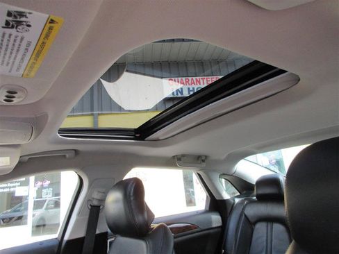 Used 2015 Lincoln MKZ w/ Equipment Group 101A Select image 21