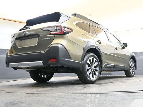 Certified 2025 Subaru Outback Limited AWD/4WD image 44