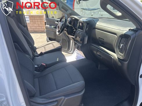 Used 2023 Chevrolet Silverado 1500 Custom RWD image 12
