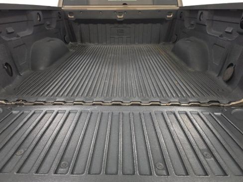Used 2014 GMC Sierra 1500 SLT w/ SLT Crew Cab Value Package RWD image 6