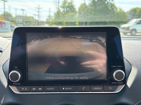 Used 2021 Nissan Sentra SV FWD image 18