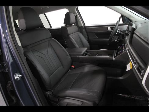 Certified 2026 Hyundai Santa Fe SEL AWD/4WD image 17