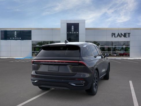 New 2026 Lincoln Nautilus Premier AWD/4WD image 8