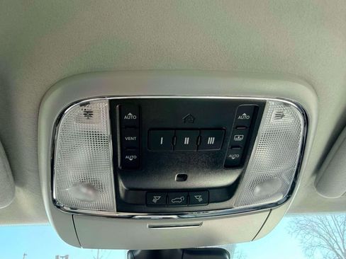 Used 2020 Jeep Grand Cherokee Summit image 29