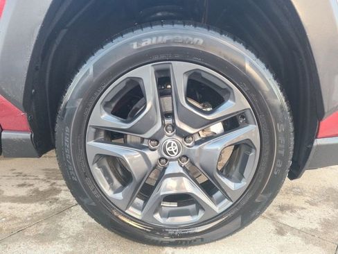 Used 2024 Toyota RAV4 Adventure image 9