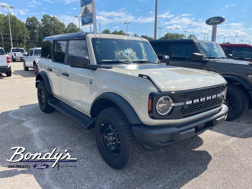 New 2026 Ford Bronco Big Bend AWD/4WD image 1