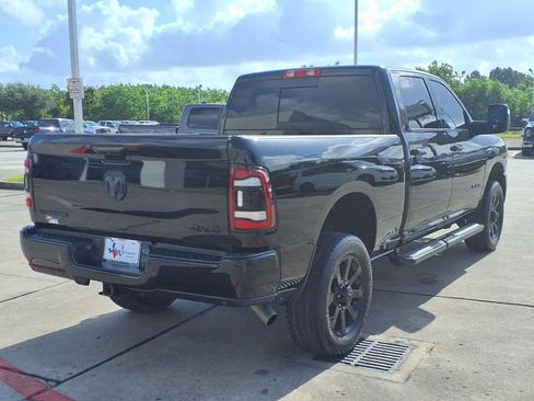 Used 2024 RAM 2500 Laramie w/ Night Edition AWD/4WD image 5