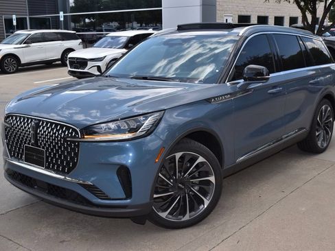 New 2026 Lincoln Aviator Reserve RWD image 12