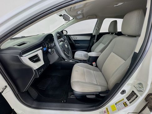 Used 2015 Toyota Corolla LE image 20