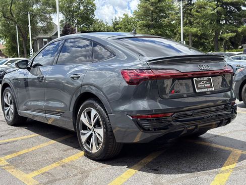 Used 2024 Audi Q8 e-tron Premium AWD/4WD image 8