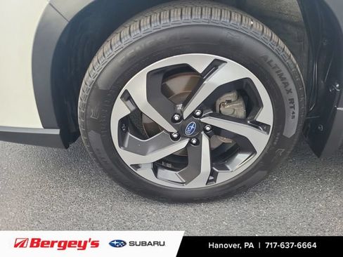 Certified 2023 Subaru Forester Touring AWD/4WD image 19