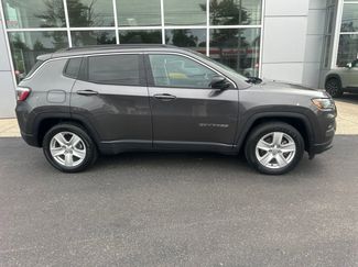 Used 2022 Jeep Compass Latitude w/ Convenience Group FWD video 2