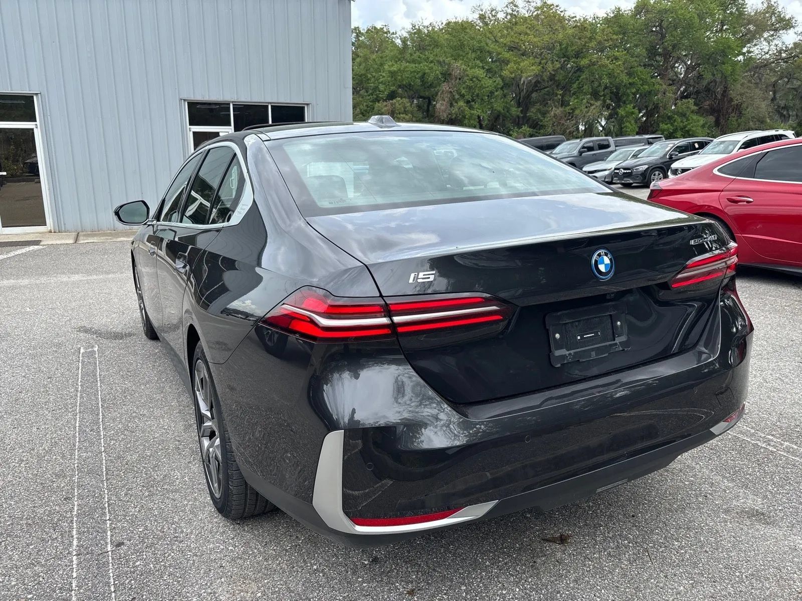 Used 2024 BMW i5 eDrive40i RWD image 7