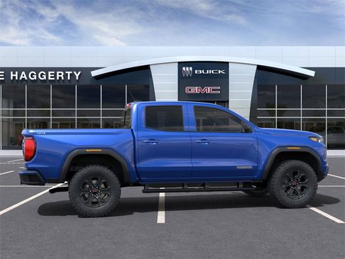 New 2025 GMC Canyon Elevation w/ Convenience Package image 5