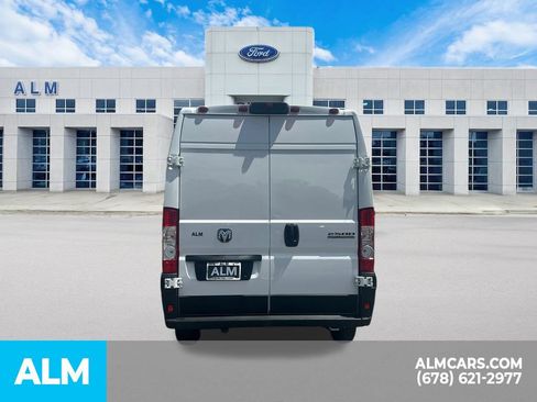 Used 2023 RAM ProMaster 2500 FWD image 6