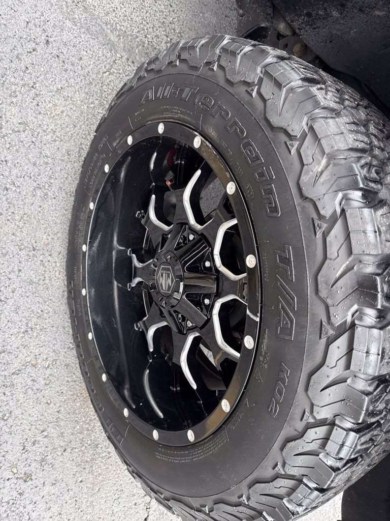 Used 2016 Jeep Wrangler Unlimited Rubicon AWD/4WD image 7