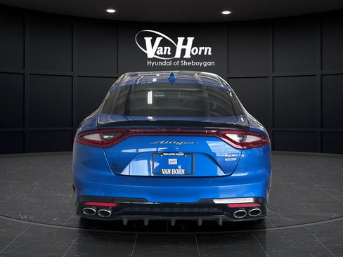 Used 2018 Kia Stinger GT2 AWD/4WD image 6