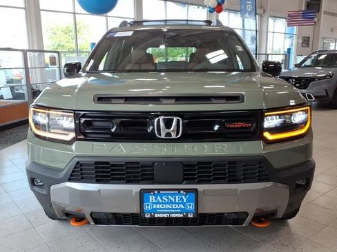 Certified 2026 Honda Passport TrailSport Elite image 2