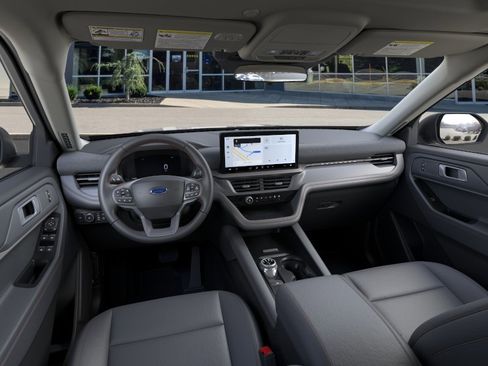 New 2025 Ford Explorer Active w/ Active Comfort Package AWD/4WD image 9
