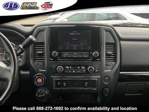 Used 2023 Nissan Titan SV w/ SV Convenience Package image 18