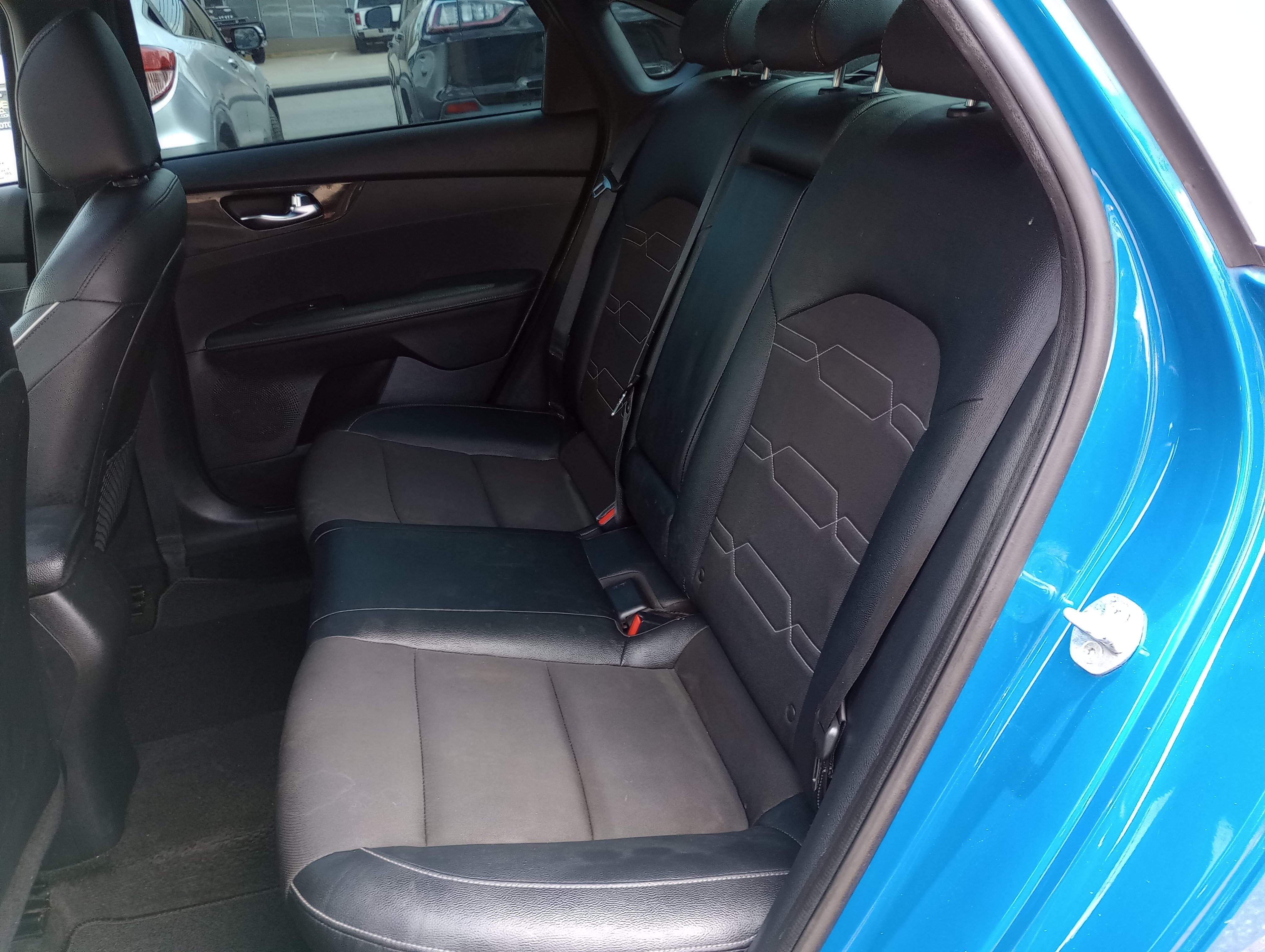 Used 2023 Kia Forte GT-Line w/ GT-Line Premium Package FWD image 13