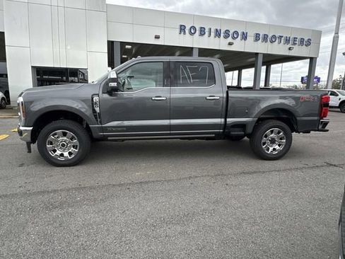 New 2026 Ford F250 Lariat w/ Lariat Ultimate Package image 8