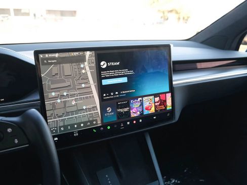 Used 2023 Tesla Model X Plaid AWD/4WD image 48