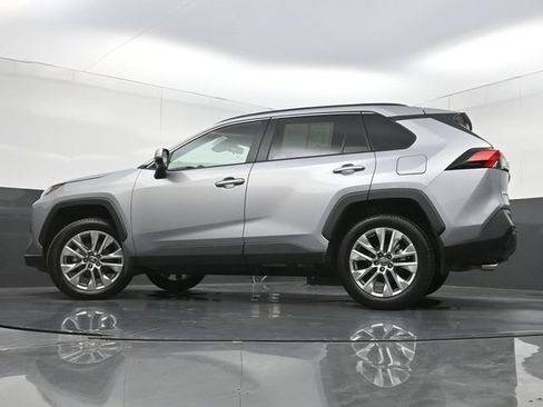 Used 2025 Toyota RAV4 XLE Premium w/ Weather Package FWD image 32
