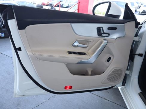 Used 2020 Mercedes-Benz CLA 250 image 30