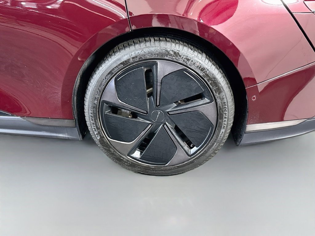 Used 2024 Lucid Air Touring AWD/4WD image 35