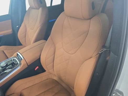 New 2026 BMW X5 xDrive50e w/ Executive Package AWD/4WD image 9