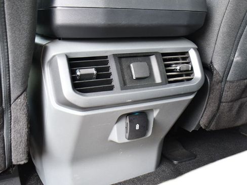 Used 2022 Ford F150 XLT AWD/4WD image 23
