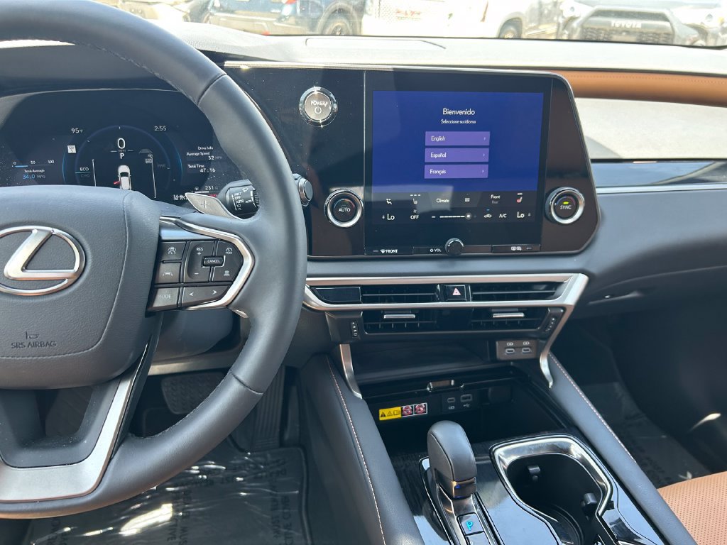 Used 2025 Lexus RX 350h w/ Technology Package AWD/4WD image 16