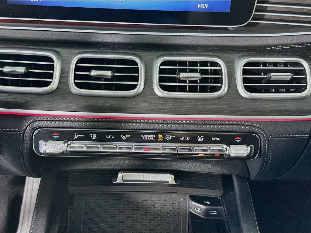 Used 2024 Mercedes-Benz GLE 450 4MATIC image 15