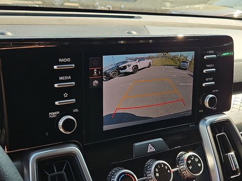 Used 2022 Kia Sorento LX AWD/4WD image 17