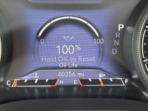 Used 2021 Jeep Cherokee Limited image 35