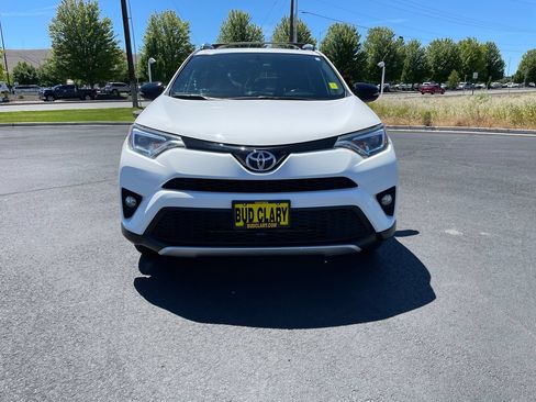 Used 2016 Toyota RAV4 SE AWD/4WD image 8