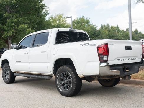 Used 2021 Toyota Tacoma SR5 RWD image 14