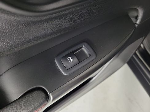 Used 2022 Jeep Cherokee Trailhawk AWD/4WD image 13
