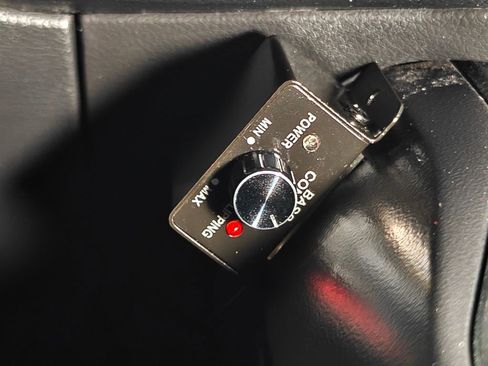 Used 2022 RAM 1500 Laramie w/ Sport Appearance Package image 15