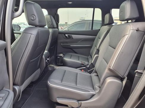 New 2026 Buick Enclave Sport Touring w/ Power Package FWD image 7