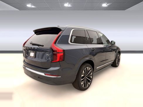 New 2026 Volvo XC90 B6 Ultra w/ Protection Package AWD/4WD image 9