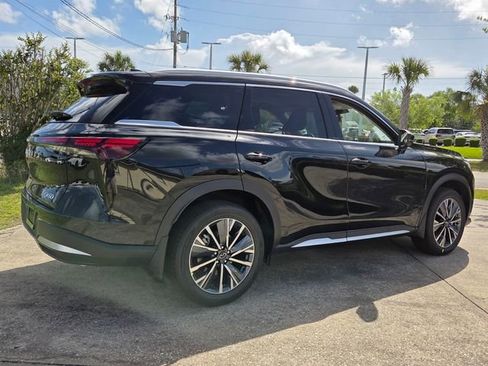 New 2026 INFINITI QX60 Luxe w/ Cargo Package FWD image 7