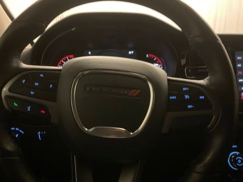 Used 2022 Dodge Durango SXT AWD/4WD image 18
