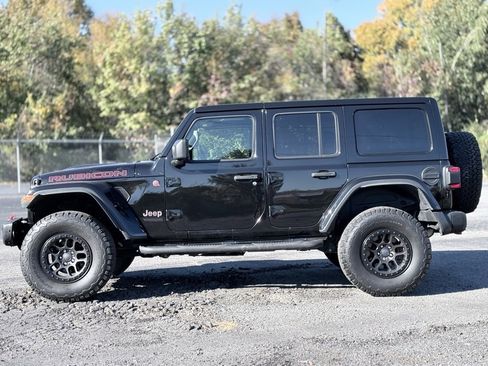 Used 2021 Jeep Wrangler Unlimited Rubicon w/ Xtreme Recon 35" Tire Package image 4