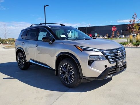 New 2026 Nissan Rogue Platinum w/ Platinum Premium Package image 4